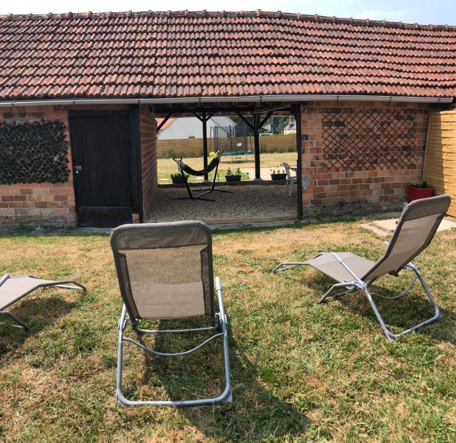 La Casa D'Olianna - Jolie Maison / Jeux / Grand Jardin Villeny Eksteriør billede
